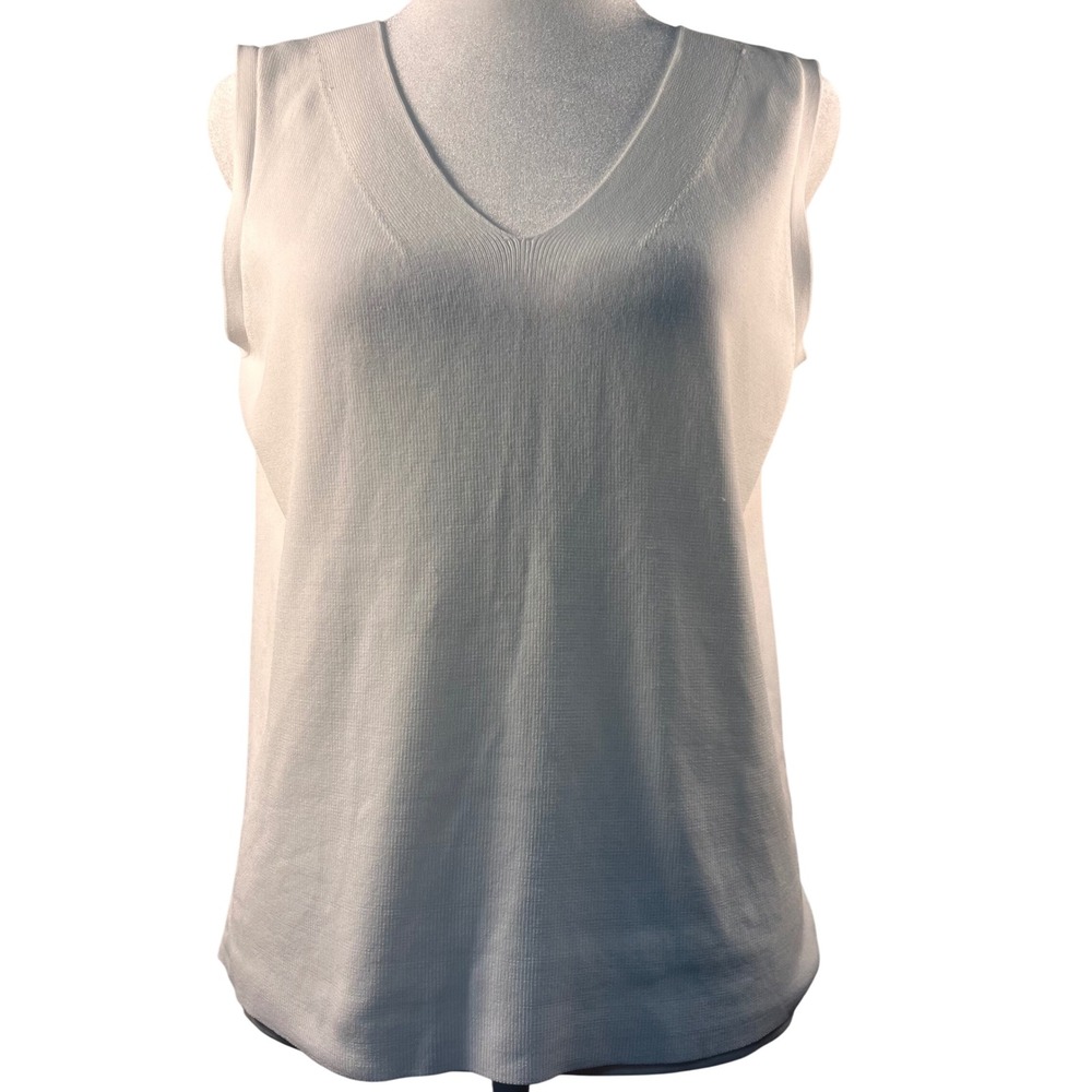 Worthington White V-Neck Tank Top‎